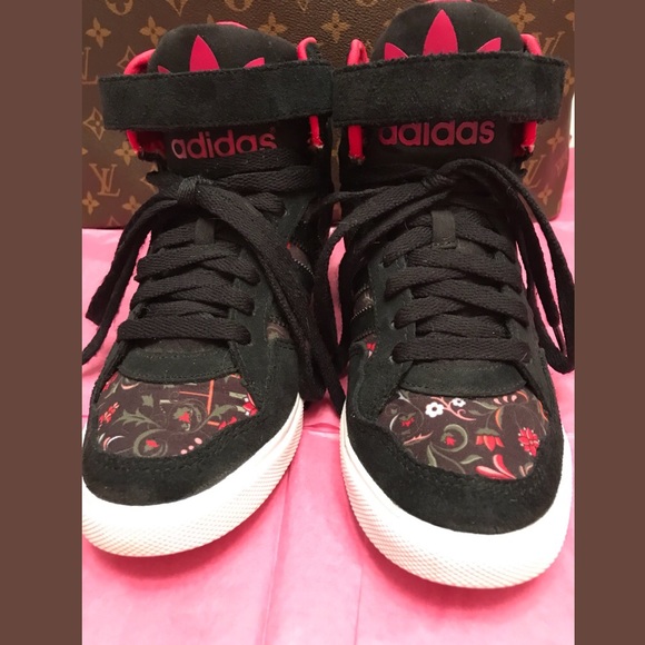 adidas extaball up womens